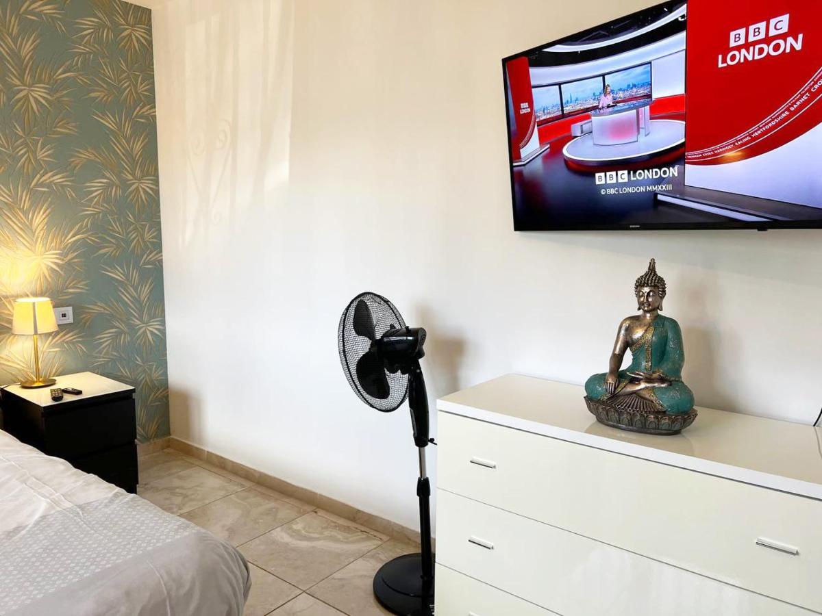 Modern Apartment With Prime Location Puerto del Carmen  Exteriör bild